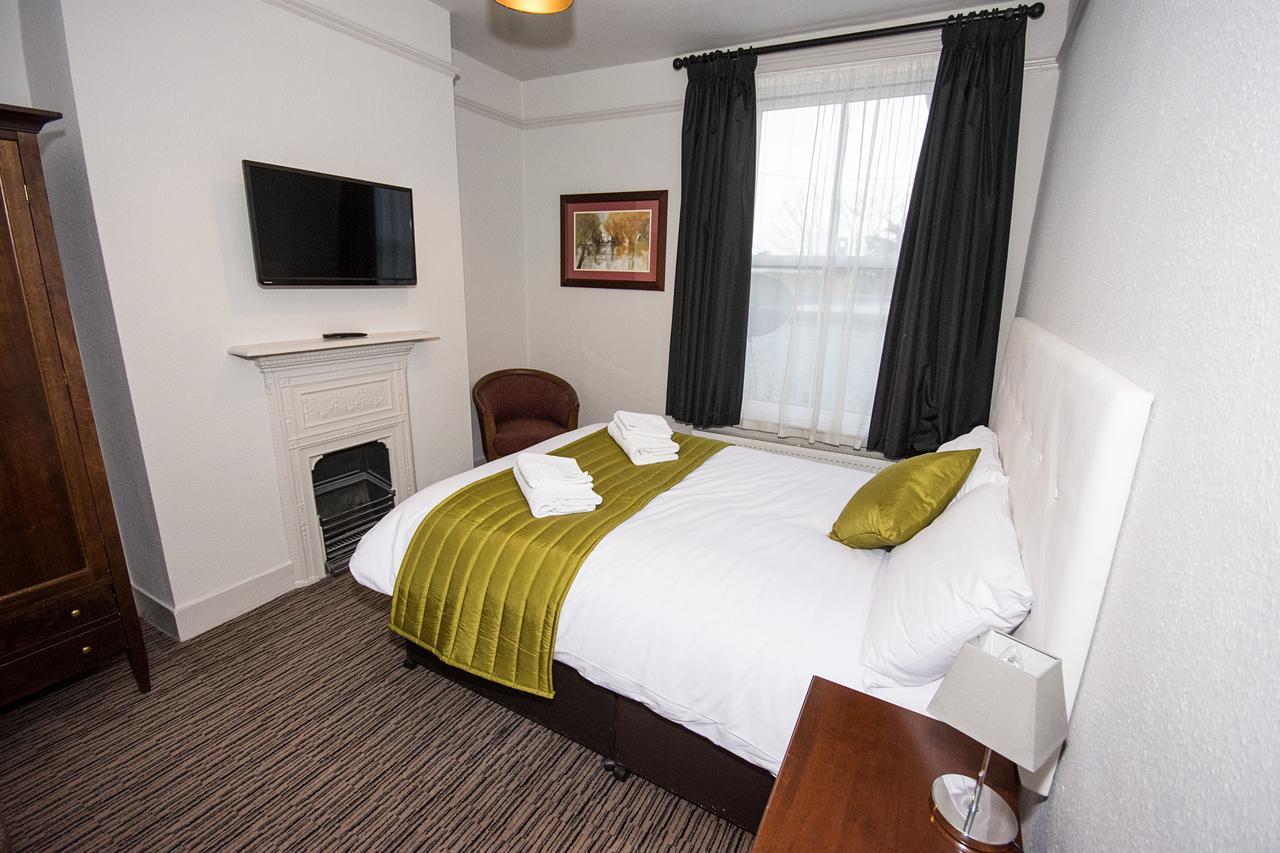 Fryatt Hotel & Bar Parkeston Екстериор снимка